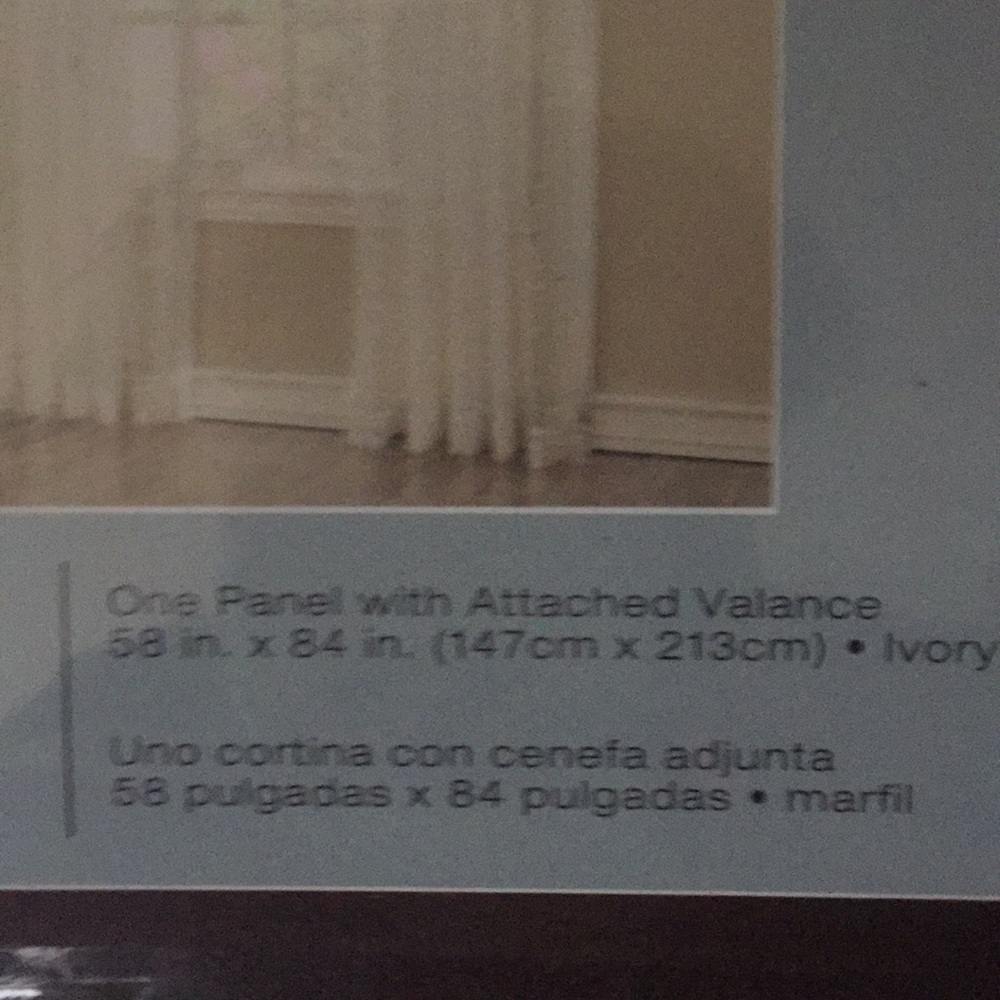 Curtain 58X84 - Picture 2 of 2